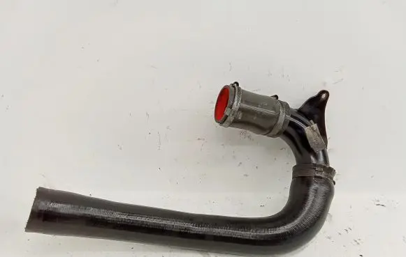 Volvo V70 Intercooler hose/pipe
