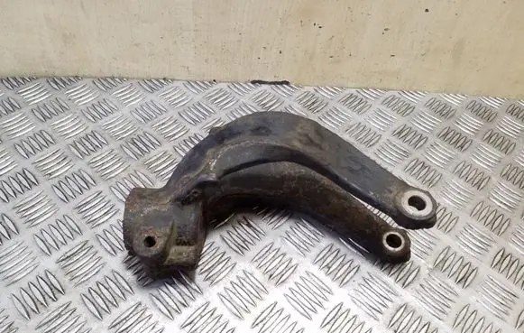 BMW X5 E70 Lower shock absorber bracket 