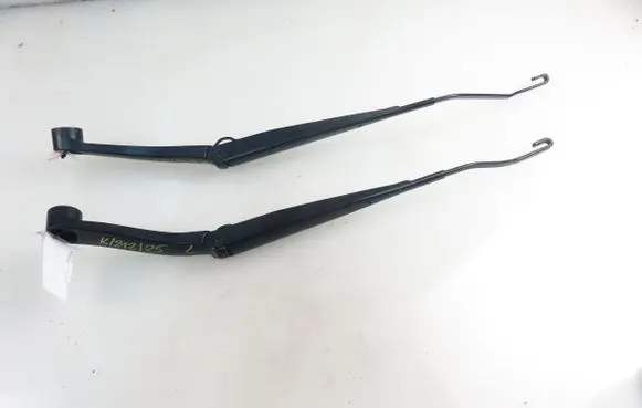 Chevrolet Orlando Front wiper blade arm 95483063 96893317