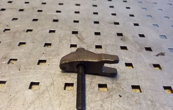 KIA Soul Fuel Injector clamp holder