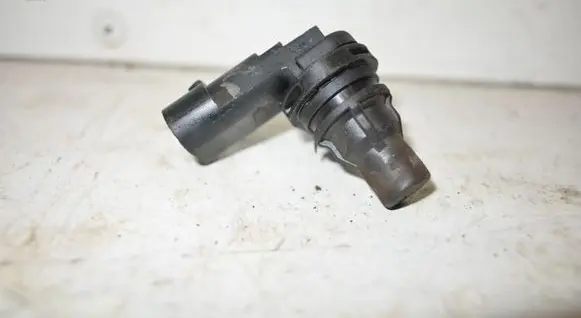 Camshaft position sensor