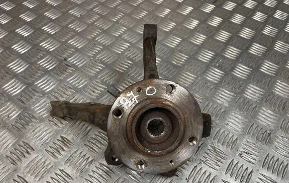 Peugeot 208 Front wheel hub