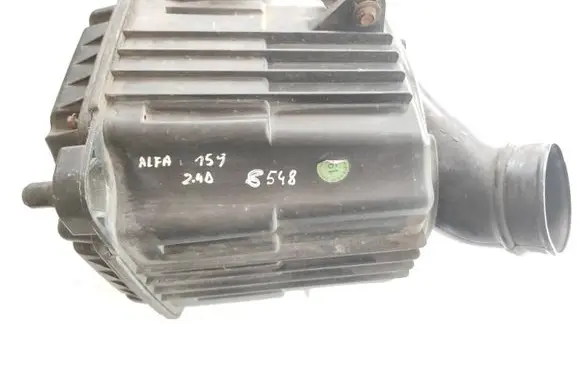 Alfa Romeo 159 Air filter box 55193133