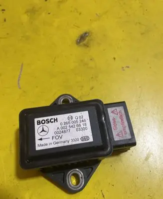 Mercedes-Benz E W211 ESP acceleration yaw rate sensor 0265005246