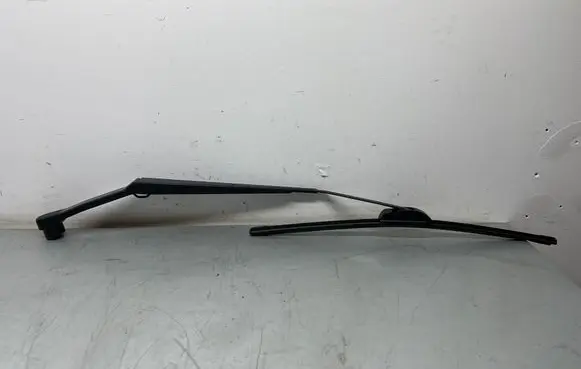 Subaru BRZ Windshield/front glass wiper blade 