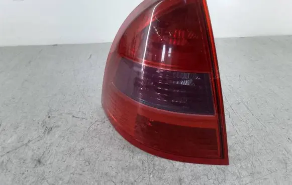 Citroen C5 Rear/tail lights 89032697