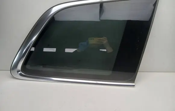 Volvo XC90 Rear side window 43R002092