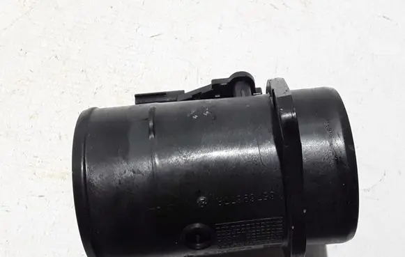 Dacia Duster II Mass air flow meter 165769677R