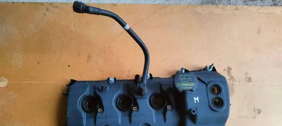 Ford Mustang V Rocker cam cover BR3E-6K273