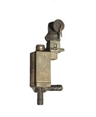 Audi A8 S8 D3 4E Turbo solenoid valve 077906283B