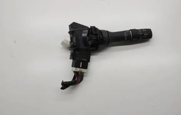 Toyota Land Cruiser (J150) Wiper control stalk 17F399
