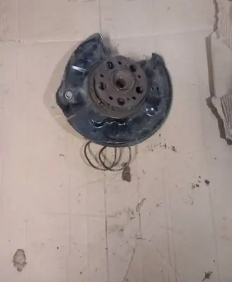 Mercedes-Benz C W203 Rear wheel hub spindle/knuckle 