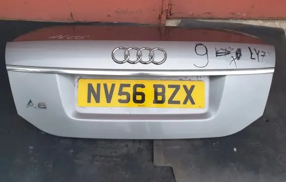 Audi A6 S6 C6 4F Tailgate/trunk/boot lid