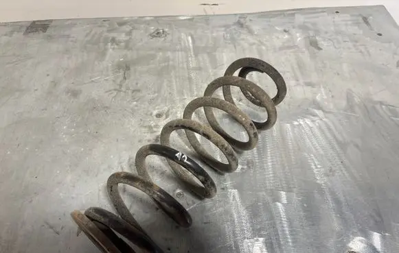 BMW 3 E90 E91 Rear coil spring 