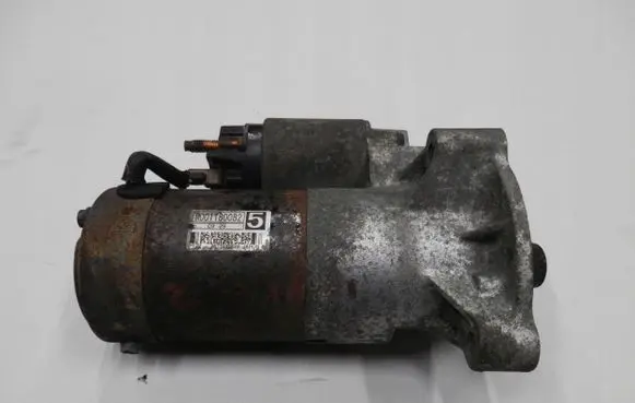 Citroen C5 Starter motor M001T80082