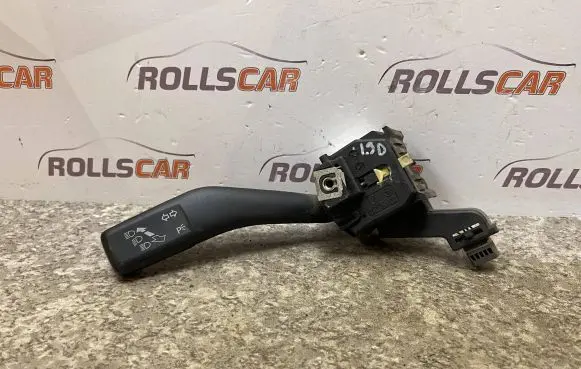 Volkswagen Caddy Indicator stalk 1K0953513E 01103510