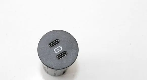 Ford Kuga III USB socket connector PU5T19J211FA