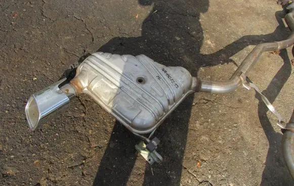 Mercedes-Benz ML W164 Rear muffler/silencer tail pipe A1644907215-MERC A1644907215