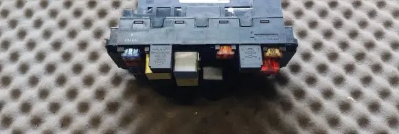 Mercedes-Benz C W203 Fuse module 2035451701 5DK00848540