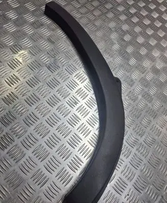 Renault Master II Front arch trim 8200197107