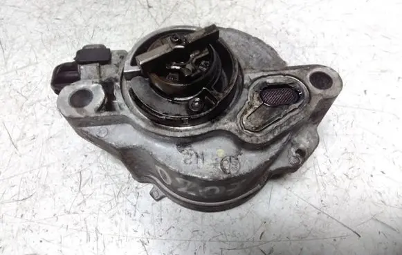 Citroen Xsara Picasso Vacuum pump D1563B 1203T