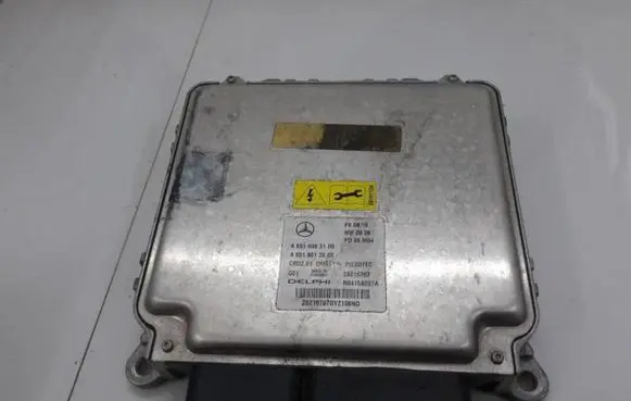 Mercedes-Benz C W204 Engine control unit/module ECU A6519003100