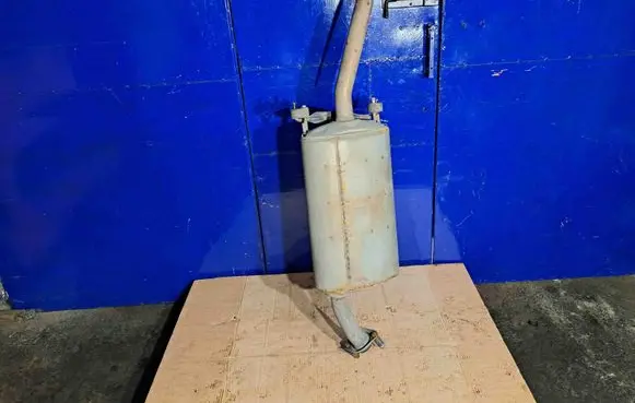 Lexus RX 450H Muffler/silencer 