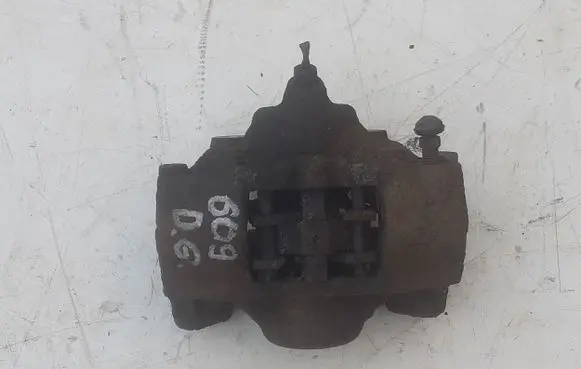 Mercedes-Benz E W210 Rear brake caliper A0004209383
