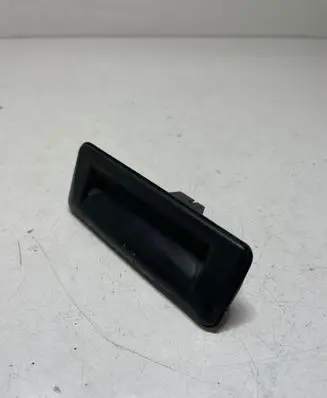Skoda Fabia Mk2 (5J) Tailgate opening switch 5E0827566