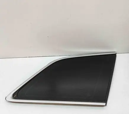 Audi Q7 4M Rear side window 4M0845298