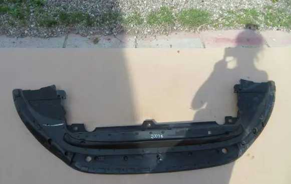 Volvo S60 Front bumper skid plate/under tray 31352298
