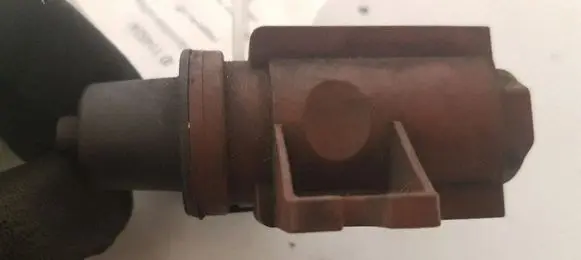 Peugeot 407 Turbo solenoid valve 70096701 9654282880