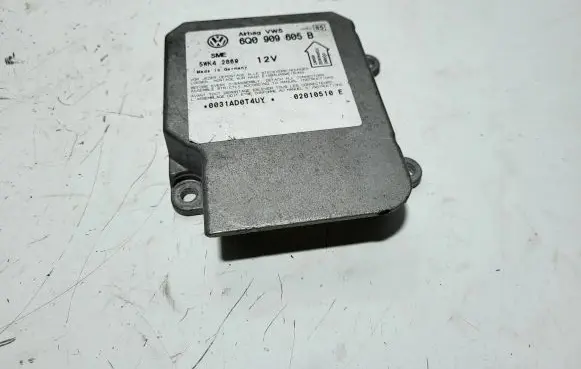 Volkswagen Golf IV Airbag control unit/module 5WK42869 02010510E 6Q0909605B