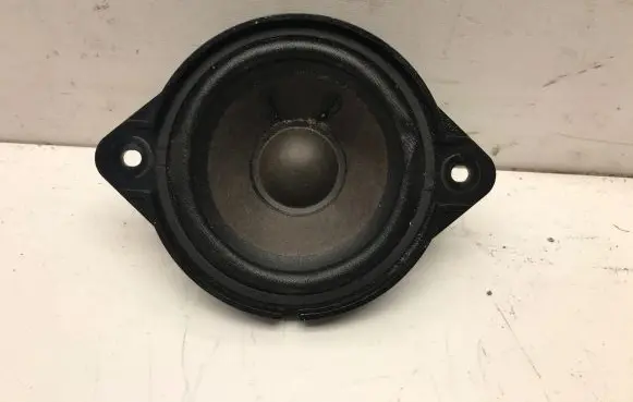 Audi A5 8T 8F Front door speaker 8T0035416 F73045 00003866S