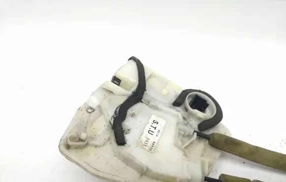 Mazda 2 Rear door lock