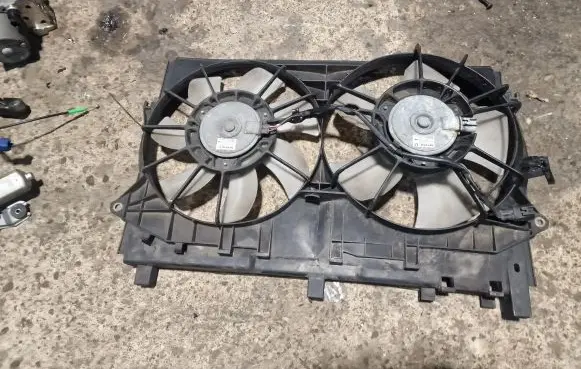 Toyota Corolla E120 E130 Electric radiator cooling fan