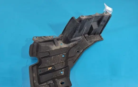 Toyota Yaris Center console 51441-0D220 IMPRK1536385