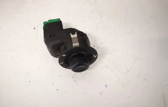 Jeep Grand Cherokee (WK) Wing mirror switch 04602789AA