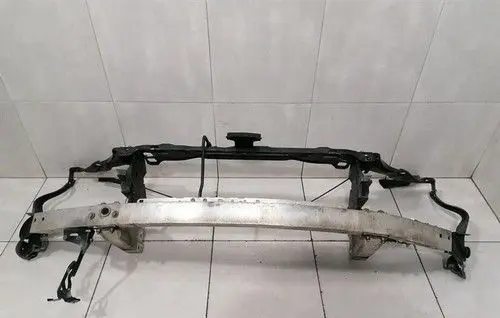 Mercedes-Benz E W212 Front bumper cross member A2126200230