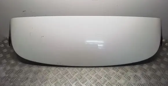 Tailgate/trunk spoiler