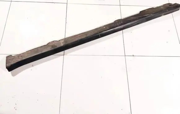 Honda Civic Sill 71800s0300 71800-s03-00
