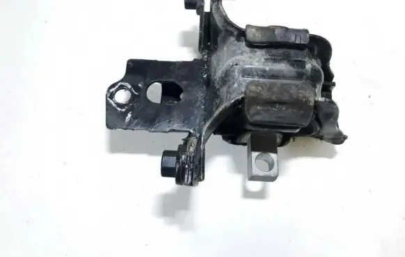 Volkswagen Cross Polo Engine mount bracket 6r0199555