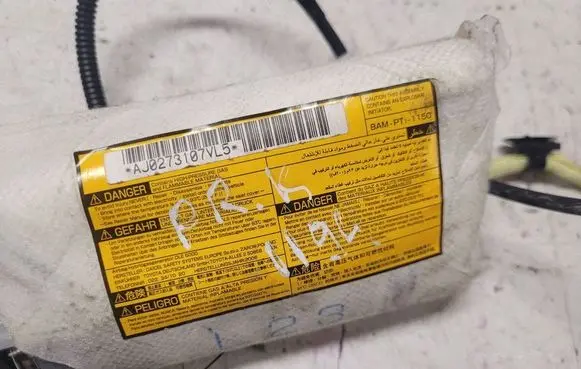 KIA Sorento Seat airbag