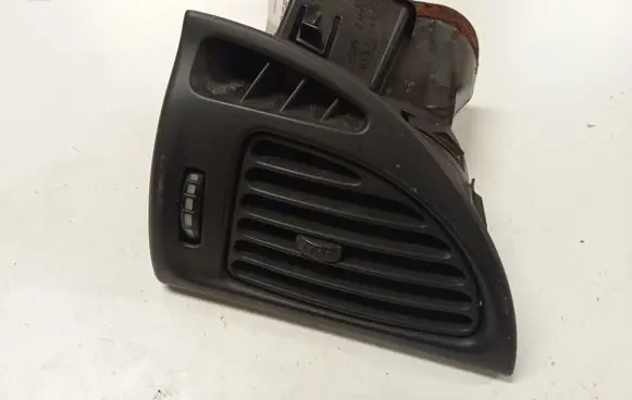 Citroen C5 Dashboard side air vent grill/cover trim 99024110