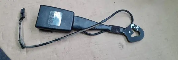 Audi A6 C7 Front seatbelt buckle 4H0857755A
