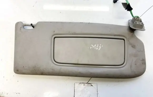 Volvo V50 Sun visor