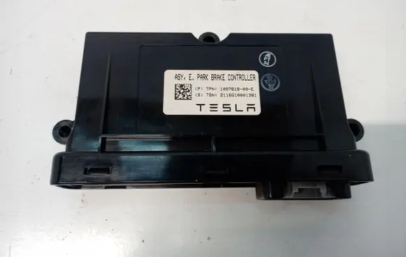 Tesla Model S Hand brake control module 1007618-00-E
