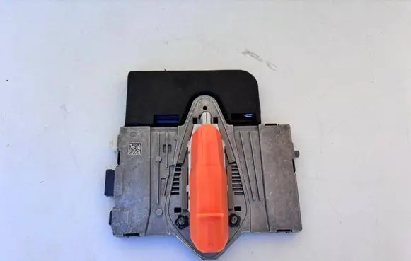 Jeep Avenger Interior comfort aerial antenna 9863647080