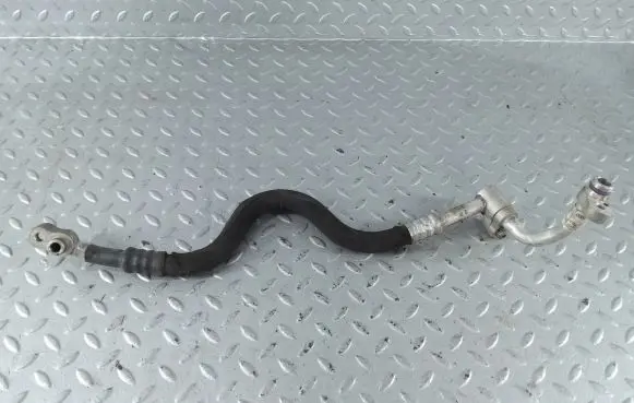 Audi A8 S8 D4 4H Air conditioning (A/C) pipe/hose 4H0260701AB 4H0260702A