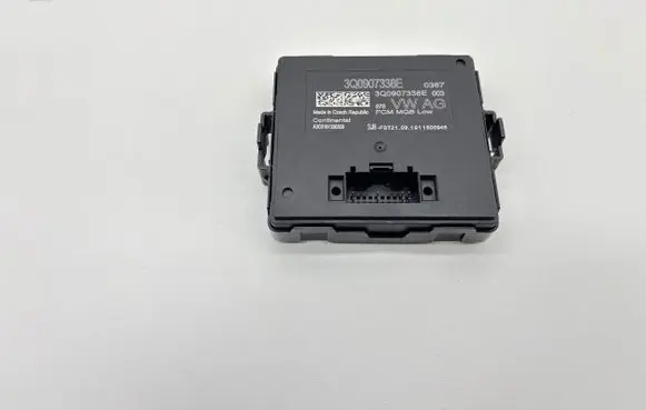 Audi Q3 F3 Light module LCM 3Q0907338